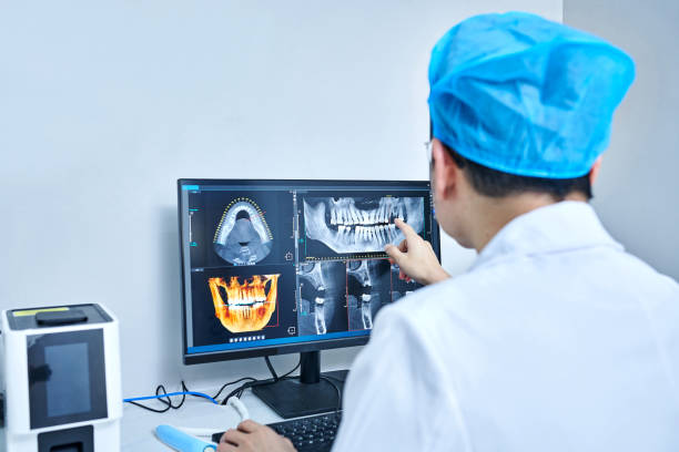 Best Dentist for Tooth Abscess  in Williamstown, PA